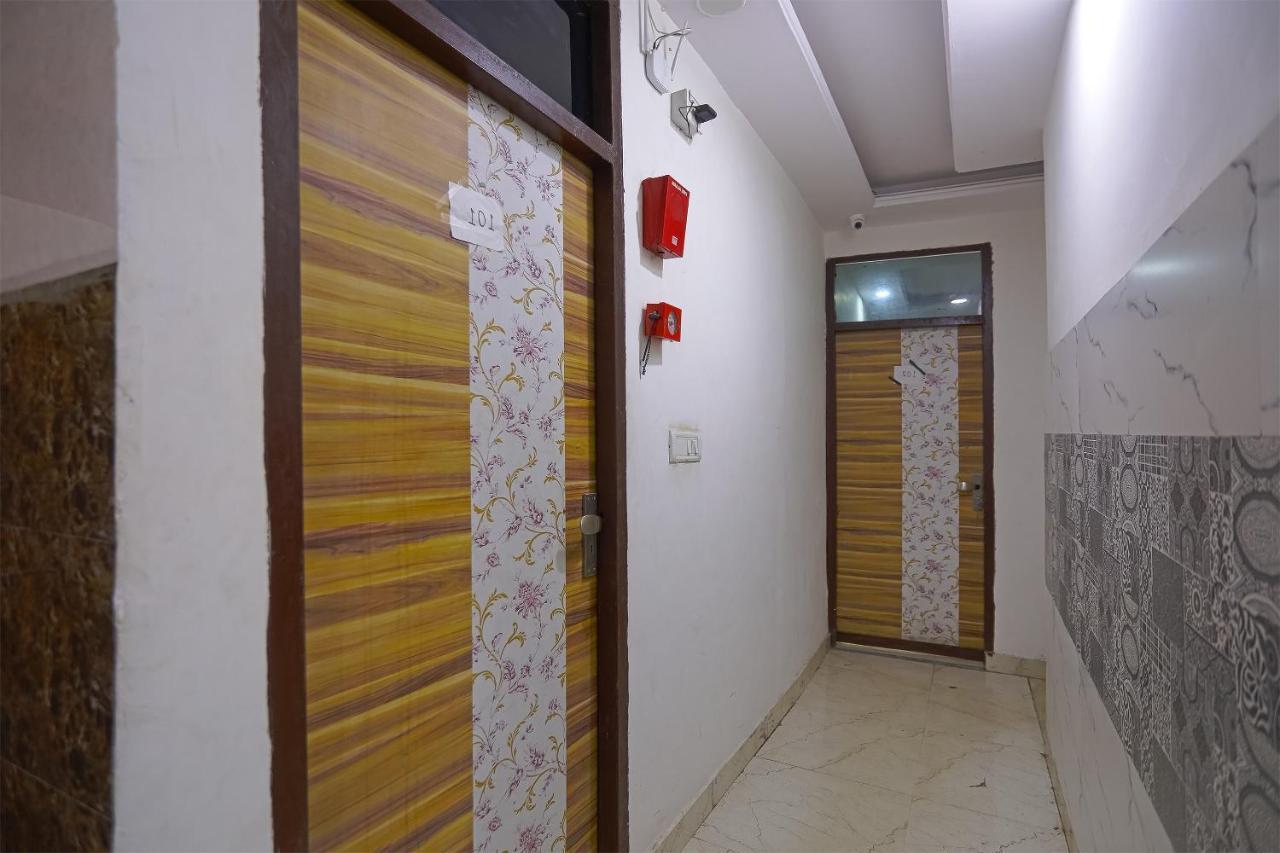 Oyo Flagship 79289 Hotel Grand Keshav 加济阿巴德 外观 照片