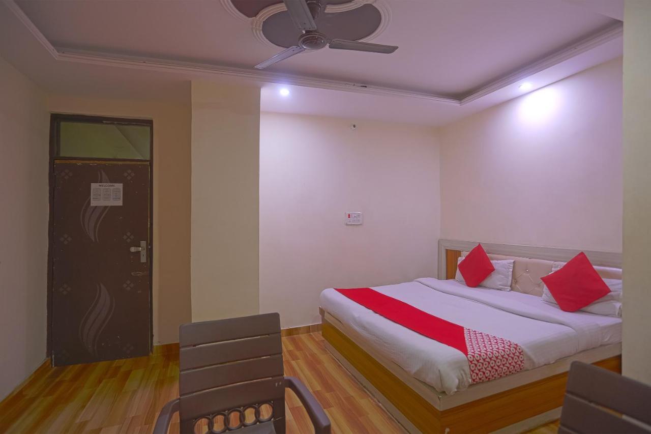 Oyo Flagship 79289 Hotel Grand Keshav 加济阿巴德 外观 照片